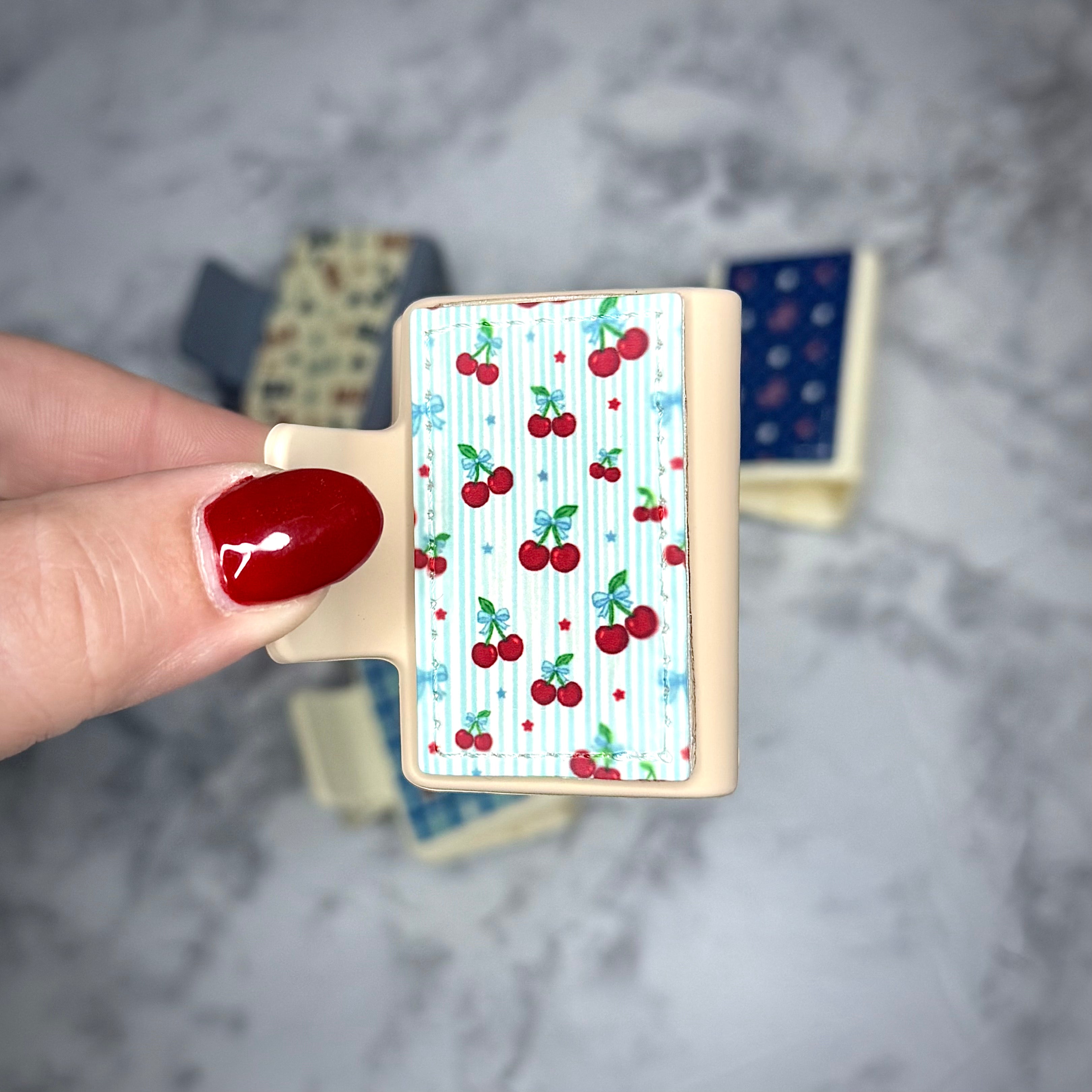 Sweet Cherry Small Claw Clip