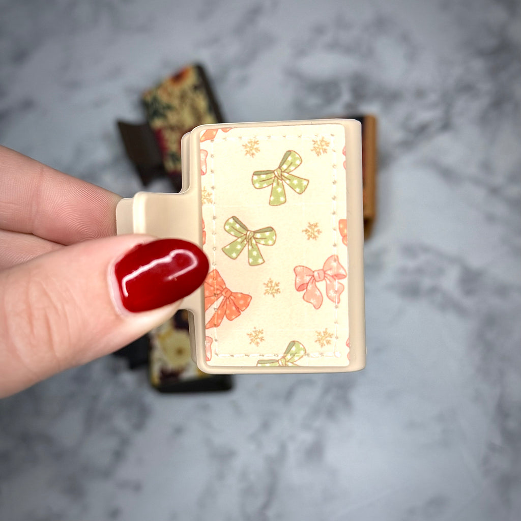Winter Bows Small Claw Clip